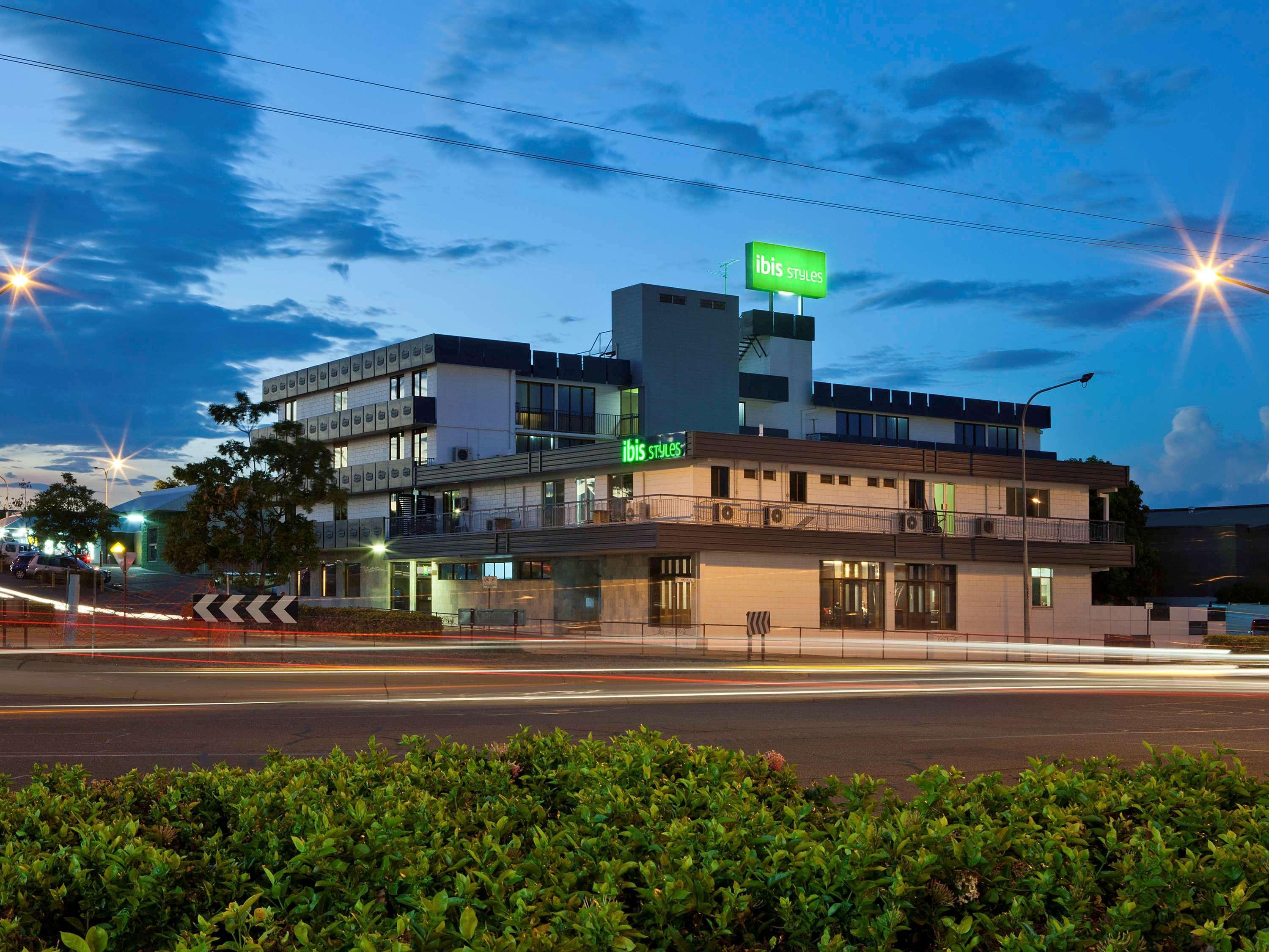 宜必思样式伊萨山维罗纳酒店 外观 照片