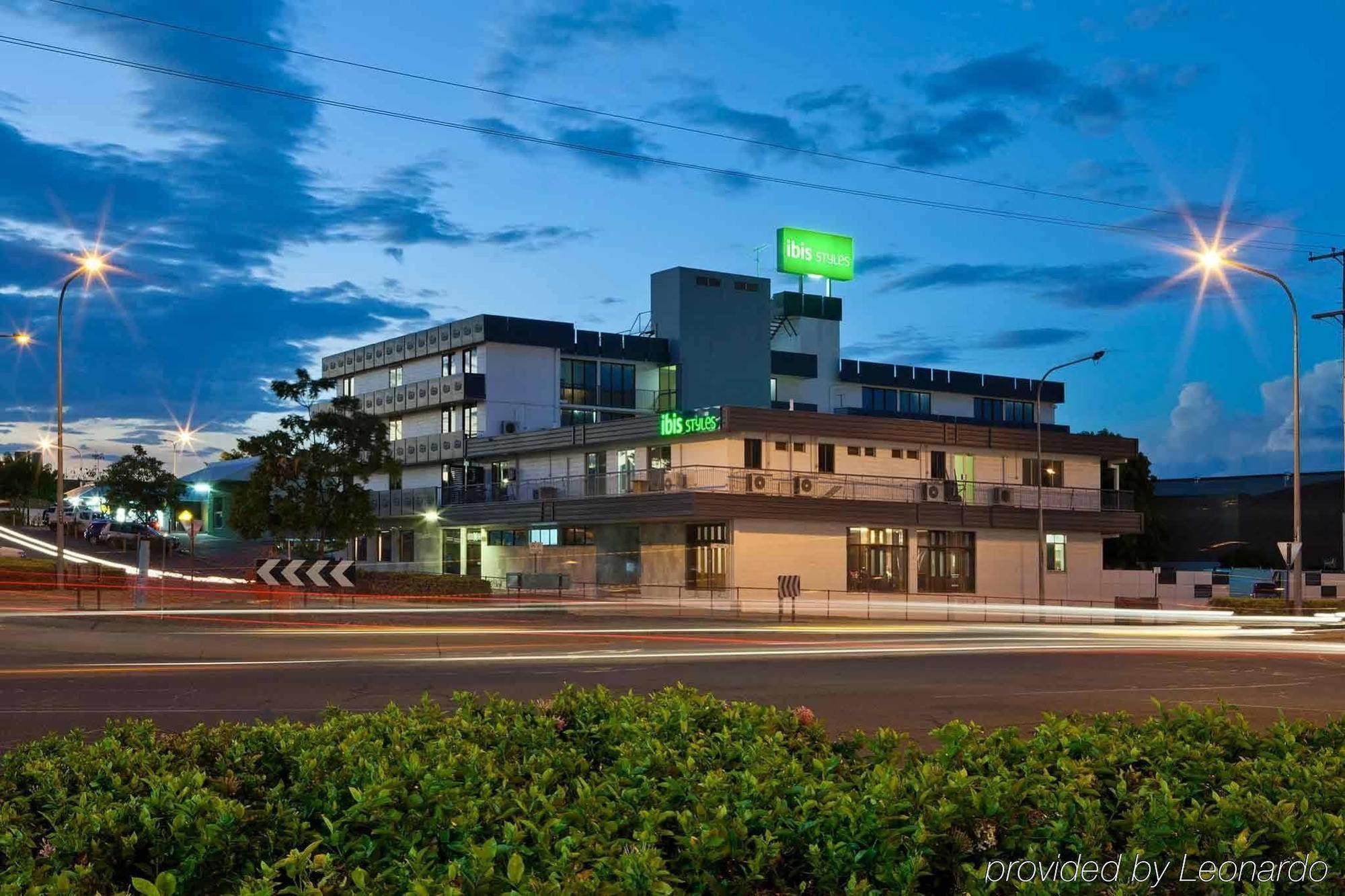 宜必思样式伊萨山维罗纳酒店 外观 照片